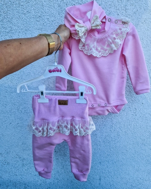 b89f0828471f0485927ee9e8501abd8e